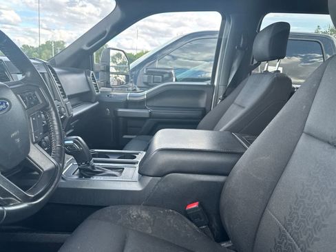 Used 2020 Ford F150 XLT w/ Equipment Group 302A Luxury AWD/4WD image 31