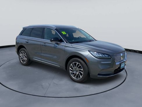Used 2022 Lincoln Corsair FWD w/ Equipment Group 101A image 11