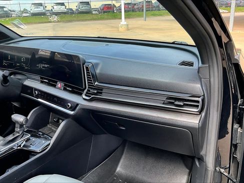 Used 2023 Kia Sportage X-Line w/ X-Line Premium Package image 18
