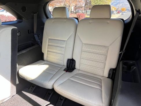 Used 2016 Kia Sorento SX w/ SXL Technology Package image 10