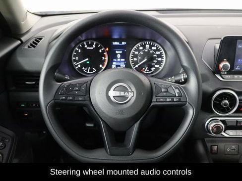 Used 2024 Nissan Sentra S image 7