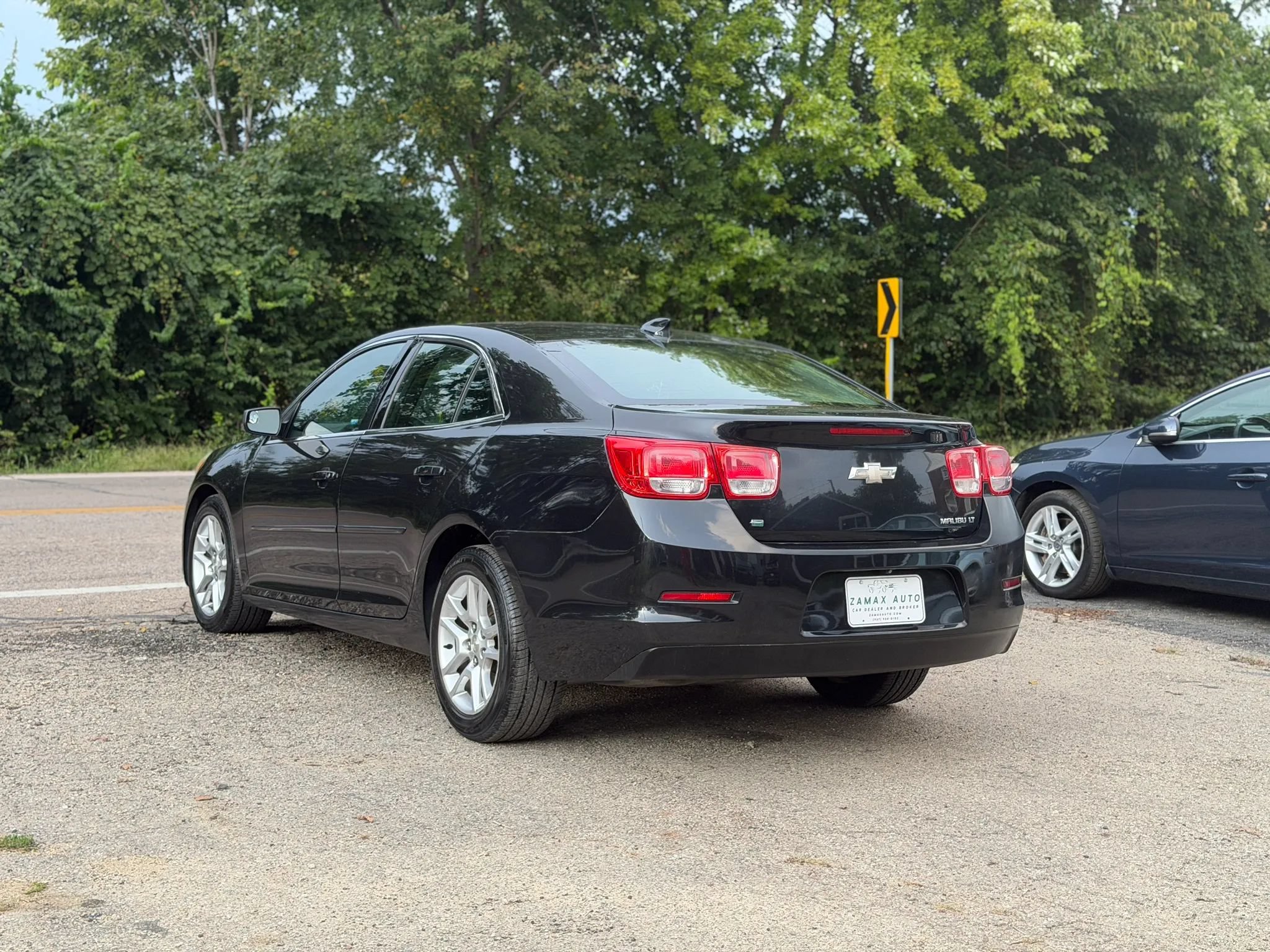 Used 2015 Chevrolet Malibu LT w/ Power Convenience Package FWD image 13
