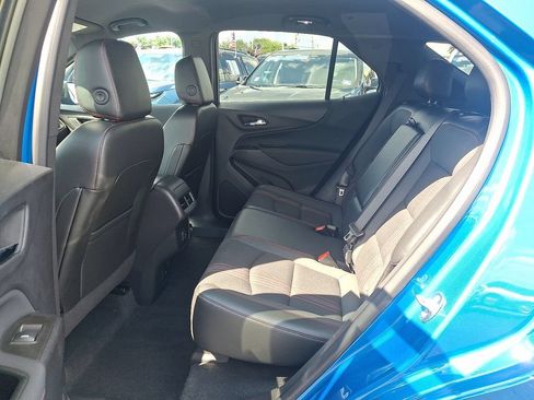 Certified 2024 Chevrolet Equinox RS FWD image 10