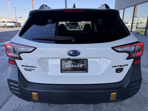 Used 2025 Subaru Outback Wilderness image 5
