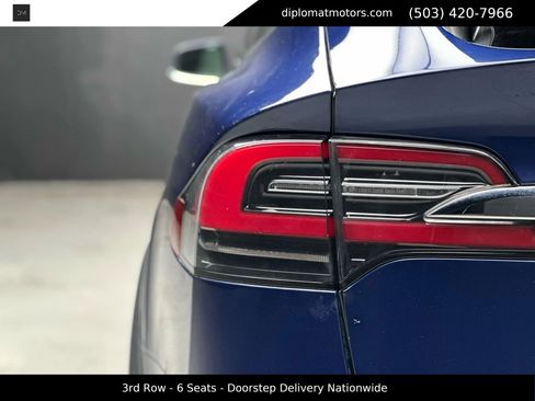 Used 2017 Tesla Model X 90D image 15