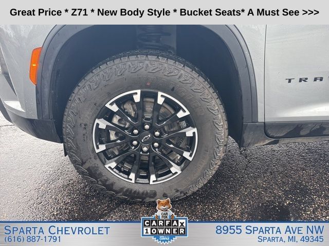 Used 2025 Chevrolet Traverse Z71 AWD/4WD image 29