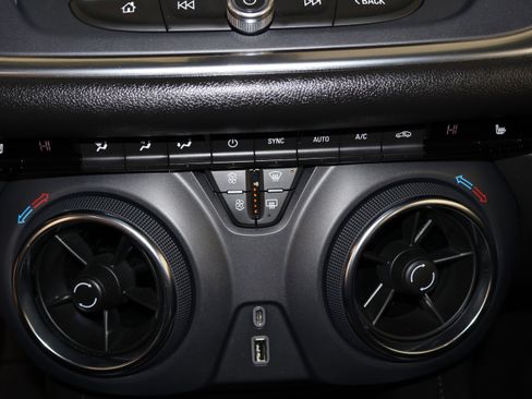 Certified 2022 Chevrolet Blazer LT image 58