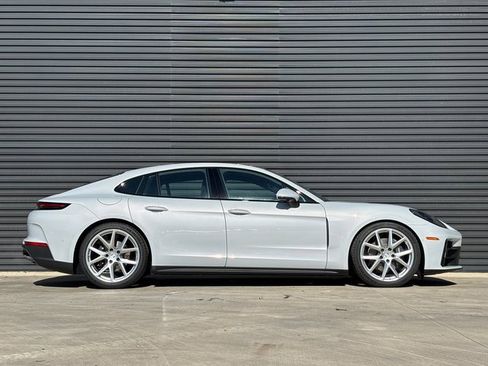 New 2026 Porsche Panamera 4 image 8