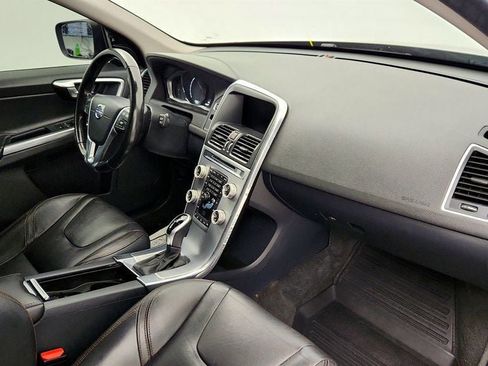 Used 2017 Volvo XC60 T5 Dynamic w/ Preferred Option Package AWD/4WD image 26