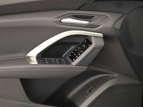 New 2025 Audi Q5 Premium image 22