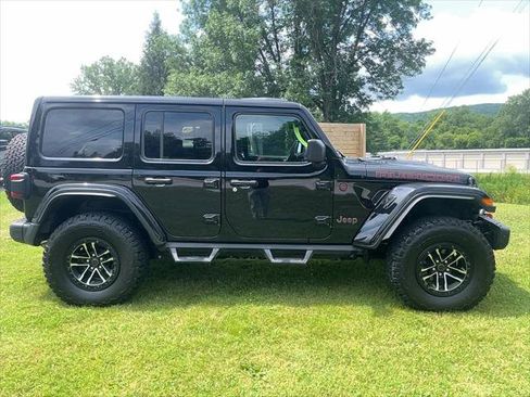 Certified 2024 Jeep Wrangler Unlimited Rubicon AWD/4WD image 4