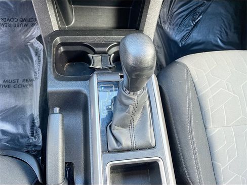 Used 2022 Toyota Tacoma SR5 image 16