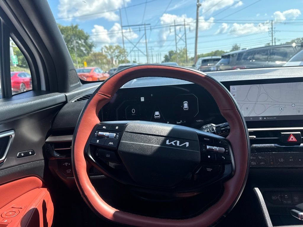 Used 2026 Kia Sportage SX AWD/4WD image 20