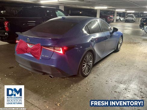 Used 2022 Lexus IS 300 w/ Premium Package image 5