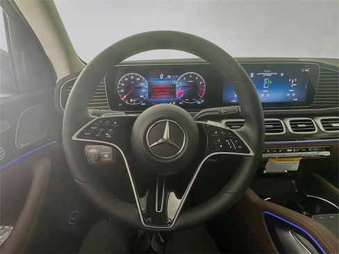 New 2026 Mercedes-Benz GLE 450 4MATIC image 11