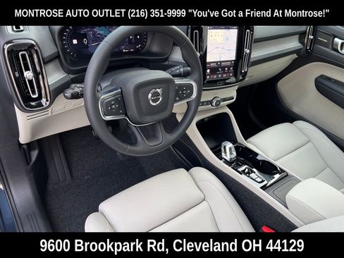 New 2026 Volvo XC40 B5 Ultra w/ Climate Package image 12