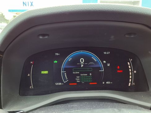 Used 2025 Toyota Camry LE w/ Convenience Package FWD image 12