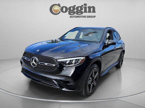 New 2026 Mercedes-Benz GLC 300 image 1