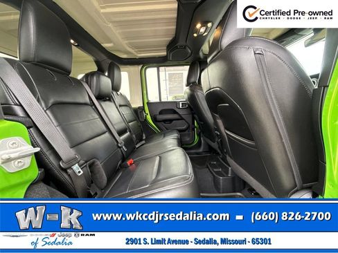Used 2019 Jeep Wrangler Unlimited Sahara AWD/4WD image 26