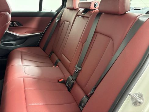 Certified 2025 BMW 330i Sedan w/ Convenience Package RWD image 29