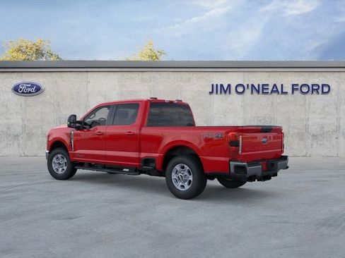 New 2026 Ford F250 XLT w/ XLT Premium Package AWD/4WD image 4