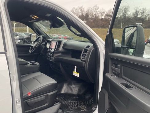 New 2026 RAM 2500 Tradesman w/ Chrome Appearance Group image 26