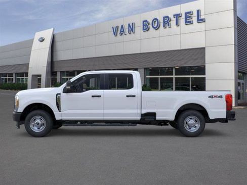 New 2026 Ford F250 XL AWD/4WD image 3