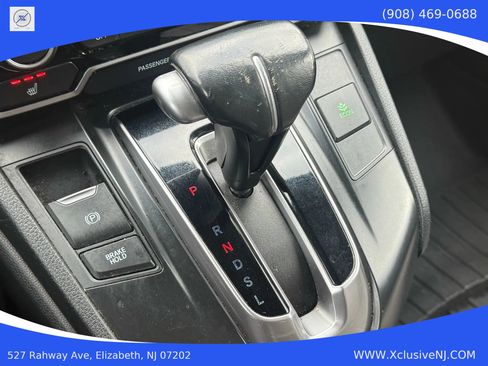 Used 2017 Honda CR-V Touring image 17