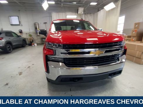 Used 2021 Chevrolet Silverado 1500 LT AWD/4WD image 3