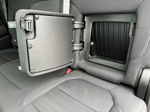 Used 2021 Chevrolet Silverado 1500 Custom Trail Boss image 18