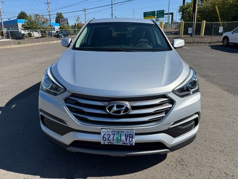 Used 2018 Hyundai Santa Fe Sport image 4
