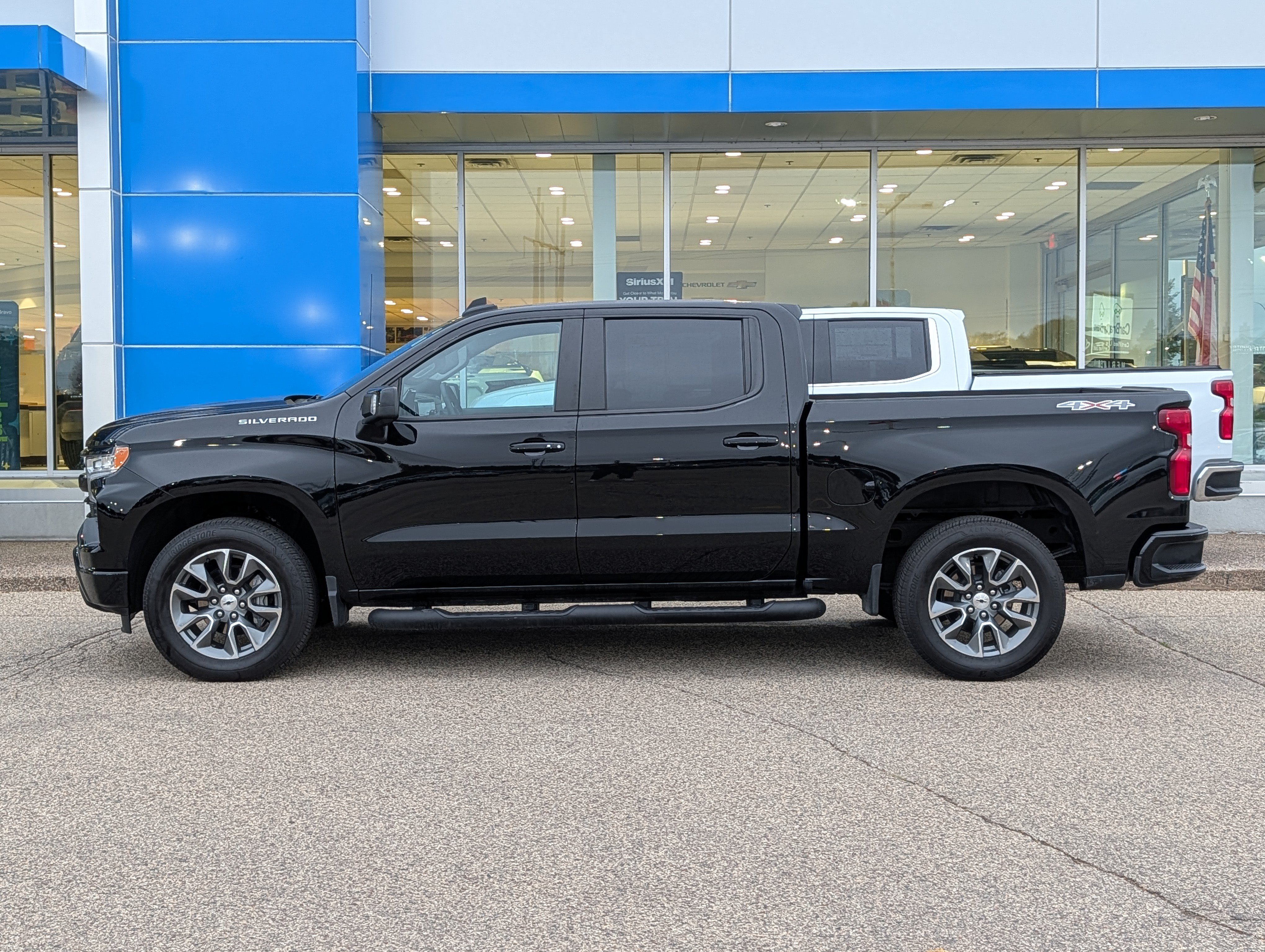 Used 2026 Chevrolet Silverado 1500 RST w/ Safety Package AWD/4WD image 5