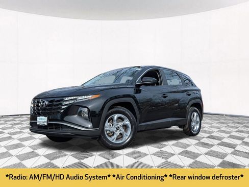 Used 2024 Hyundai Tucson SE AWD/4WD image 2
