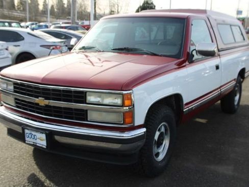 Used 1990 Chevrolet Silverado 1500 2WD Regular Cab image 3