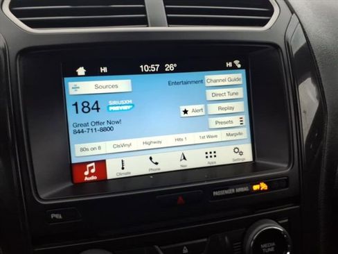 Used 2018 Ford Explorer XLT w/ Equipment Group 202A image 21