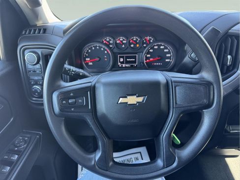 Used 2022 Chevrolet Silverado 1500 Custom image 19