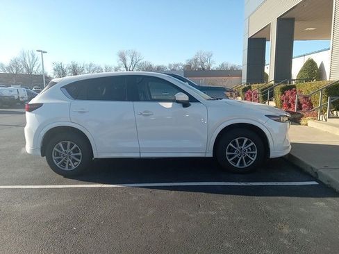 Used 2025 MAZDA CX-5 AWD 2.5 S w/ Select Package image 8