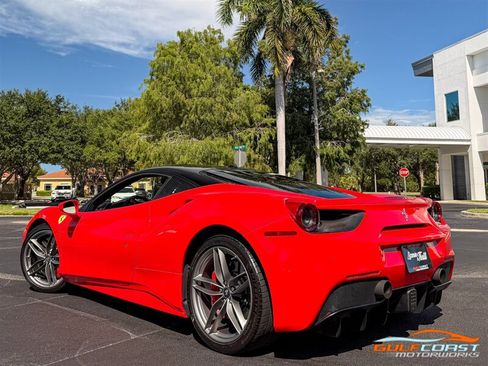 Used 2019 Ferrari 488 GTB RWD image 47