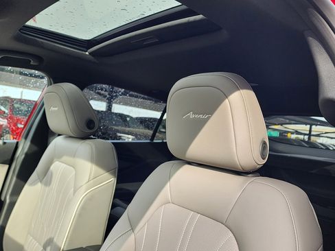 New 2026 Buick Envista Avenir image 16