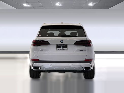 New 2026 BMW X5 xDrive40i image 10