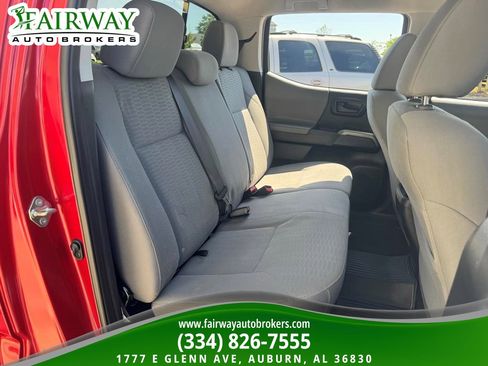 Used 2017 Toyota Tacoma SR5 w/ Tow Package image 13