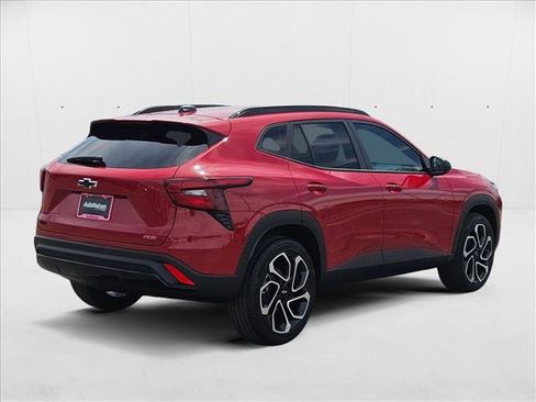 New 2026 Chevrolet Trax RS w/ Driver Confidence Package image 2