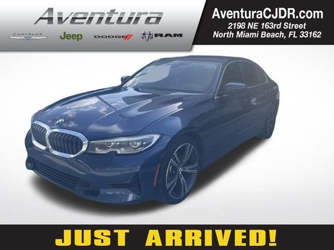 Used 2021 BMW 330i Sedan w/ Premium Package RWD image 1