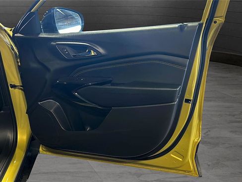 Used 2025 Chevrolet Trax ACTIV w/ Driver Confidence Package image 23