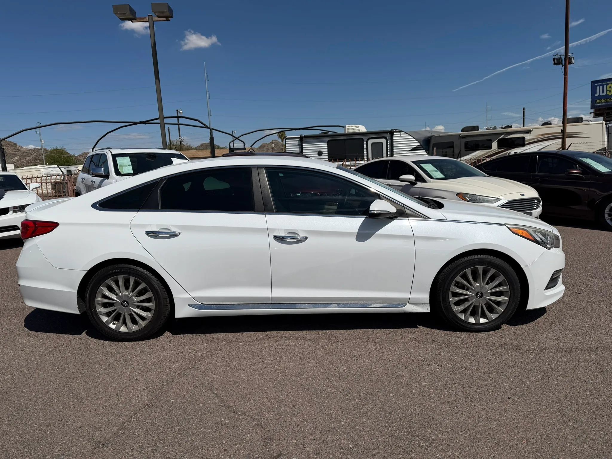 Used 2015 Hyundai Sonata Limited FWD image 4