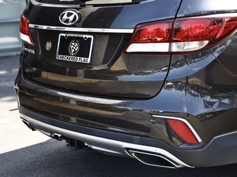 Used 2018 Hyundai Santa Fe SE w/ SE Premium Package 02 FWD image 8