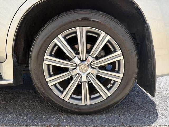 Used 2017 Lexus LX 570 4WD w/ Luxury Package image 22