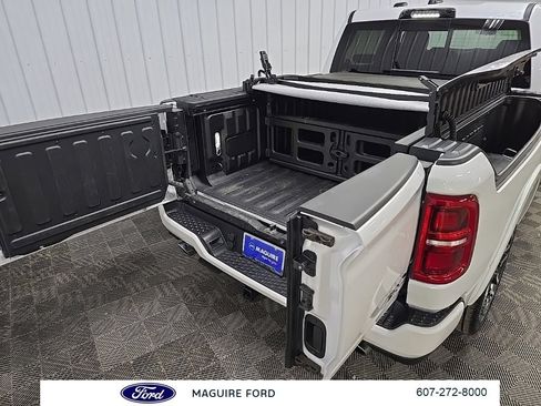 Used 2025 RAM 1500 Limited AWD/4WD image 15