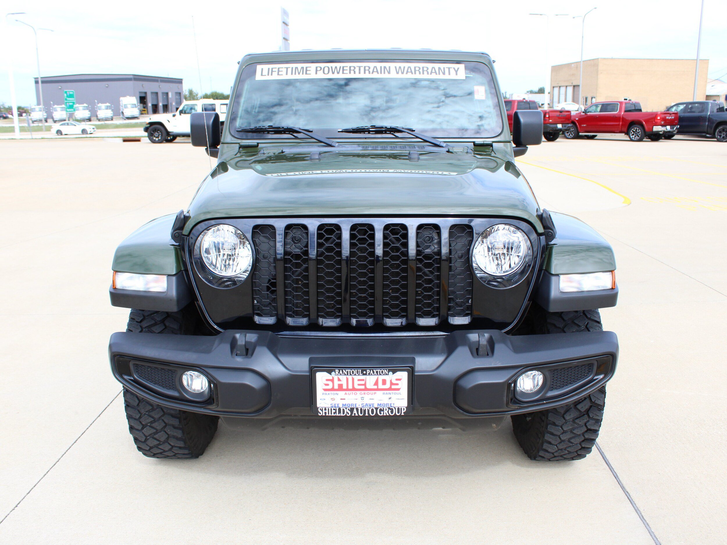 Used 2023 Jeep Gladiator Sport AWD/4WD image 11