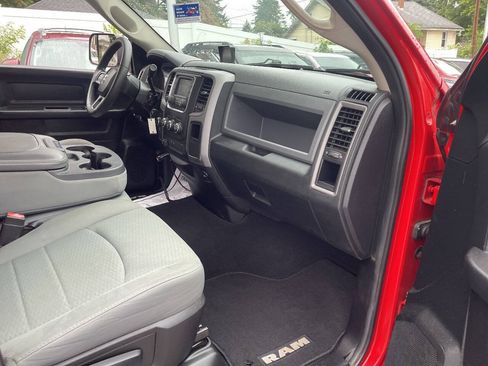 Used 2014 RAM 1500 Express AWD/4WD image 25
